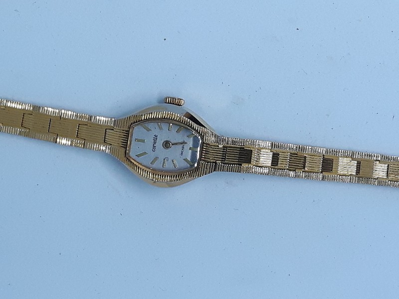Vintage Corvette ladies watch with gold plated strap and face